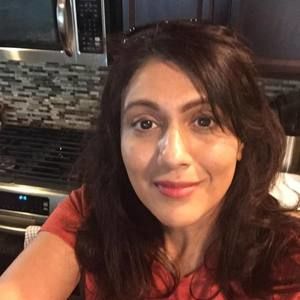 Meet your Posher, Deepa